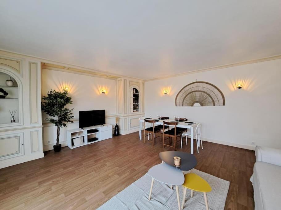 Magnifique T3 Avec Balcon Au Pied Du Metro Colbert Lägenhet Tourcoing Exteriör bild